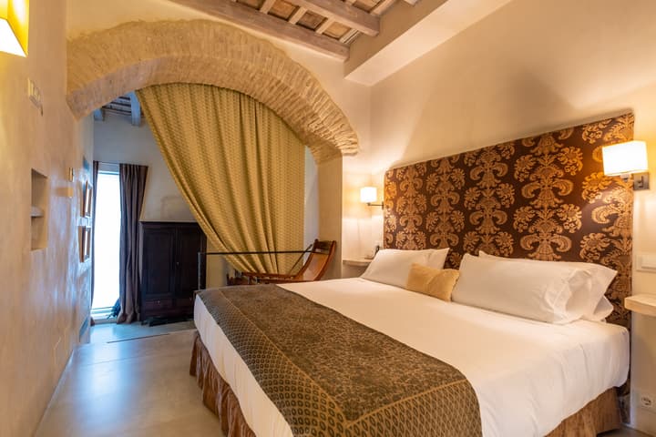 Boutique Hotel V-by Grupo Tribu