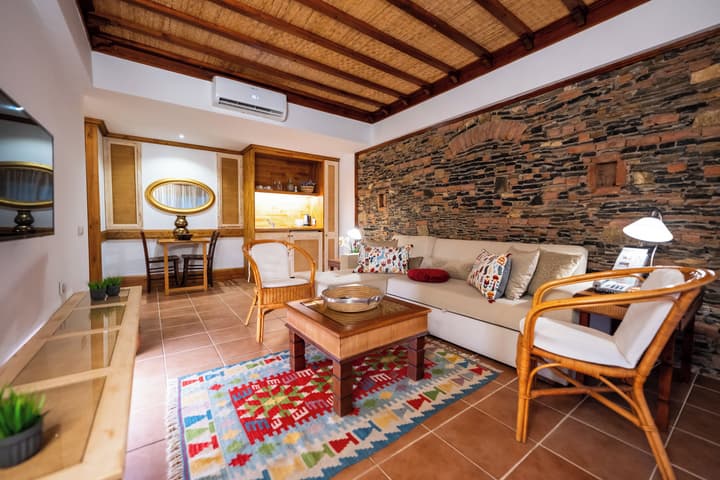 El Vino Hotel Suites - Special Class