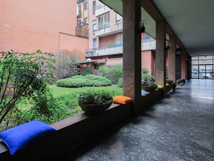 Residence House Aramis Down Town