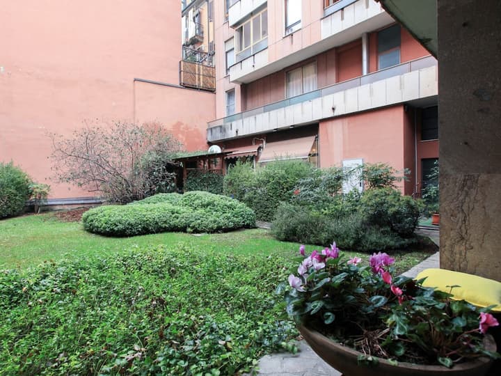Residence House Aramis Down Town