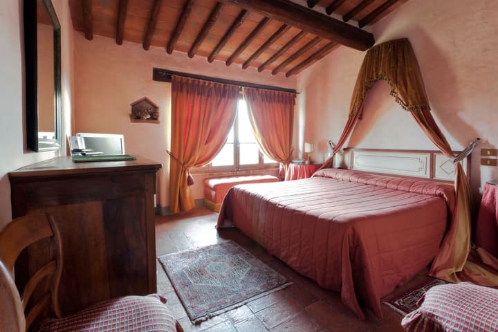 Castello di Spaltenna- Small Luxury Hotels of the World