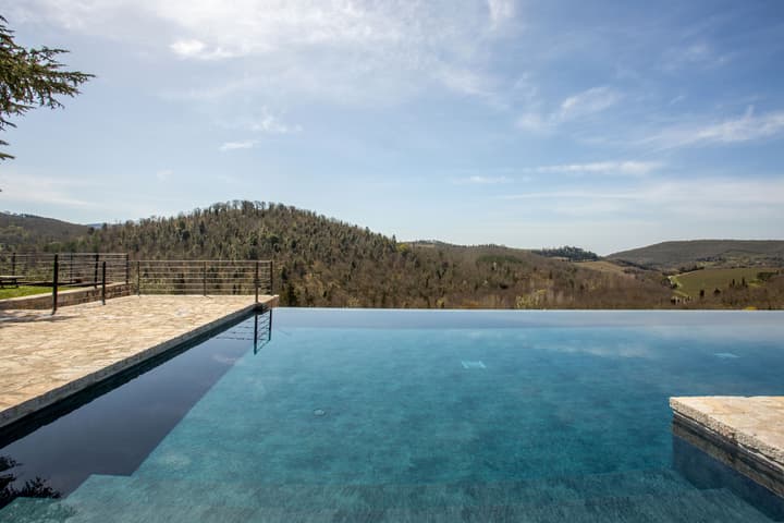 Castello di Spaltenna- Small Luxury Hotels of the World