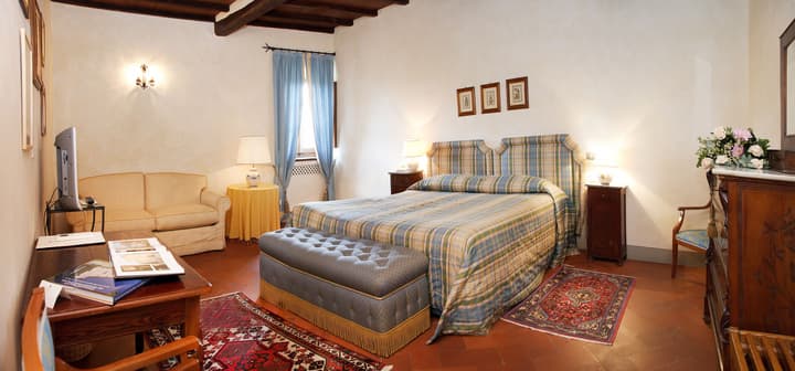 Castello di Spaltenna- Small Luxury Hotels of the World