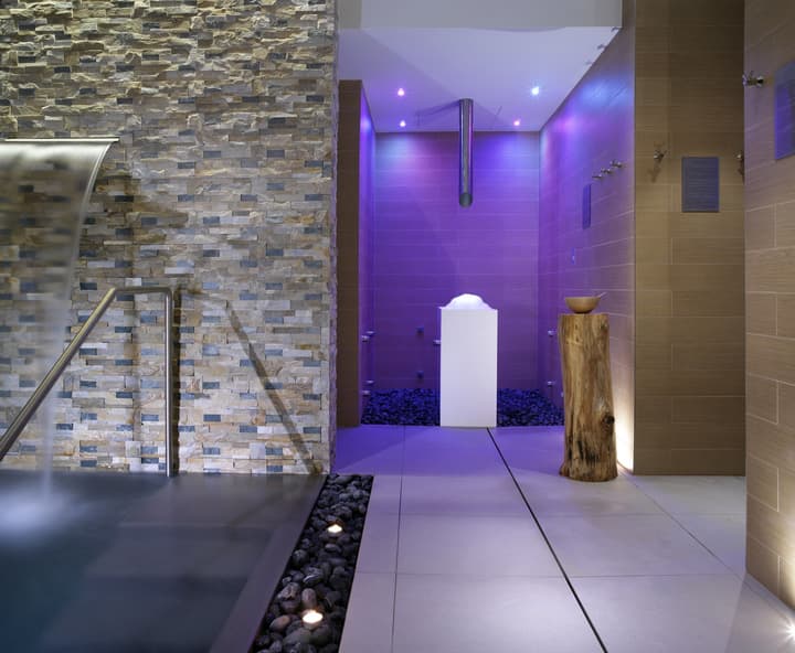 Hotel Select Suites & Spa / Apartments