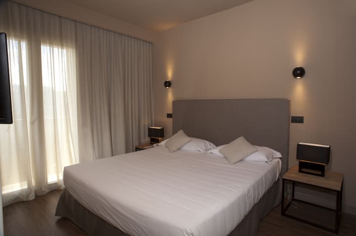 Hotel Select Suites & Spa / Apartments