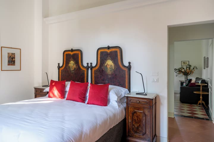 Hotel Select Suites & Spa / Apartments