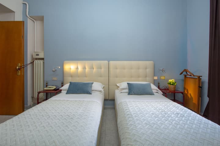 Hotel Italia