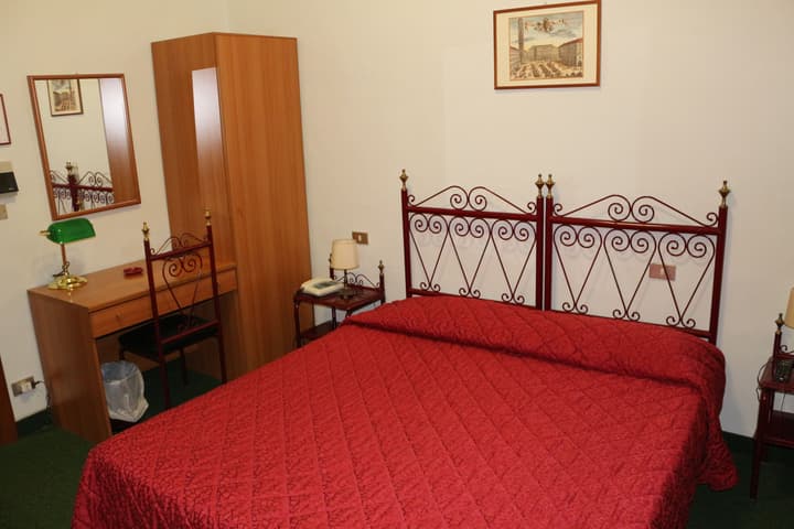 Hotel Italia