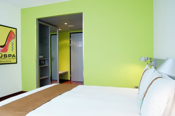 Holiday Inn Zurich - Messe by IHG