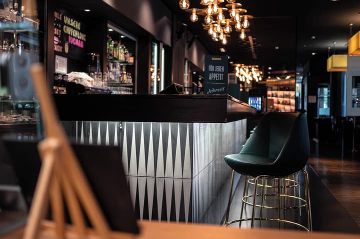 Holiday Inn Zurich - Messe by IHG