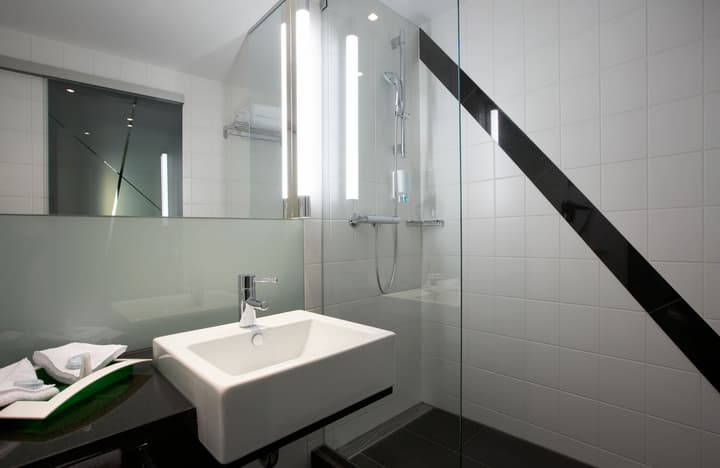 Holiday Inn Zurich - Messe by IHG