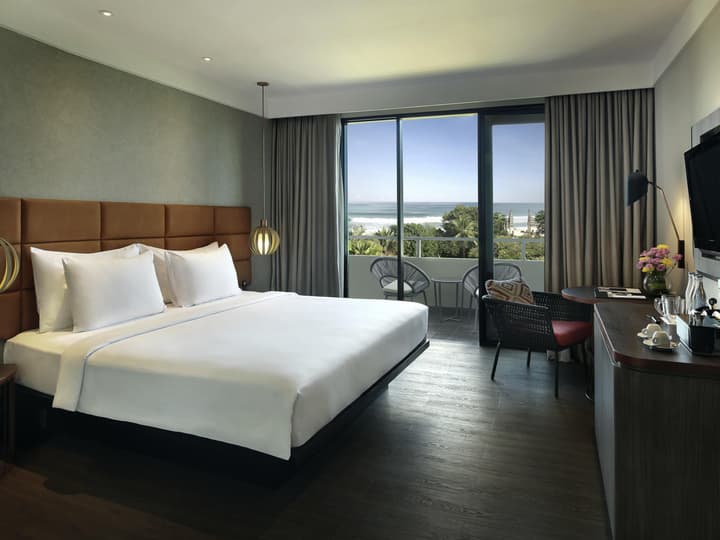 Pullman Bali Legian Beach