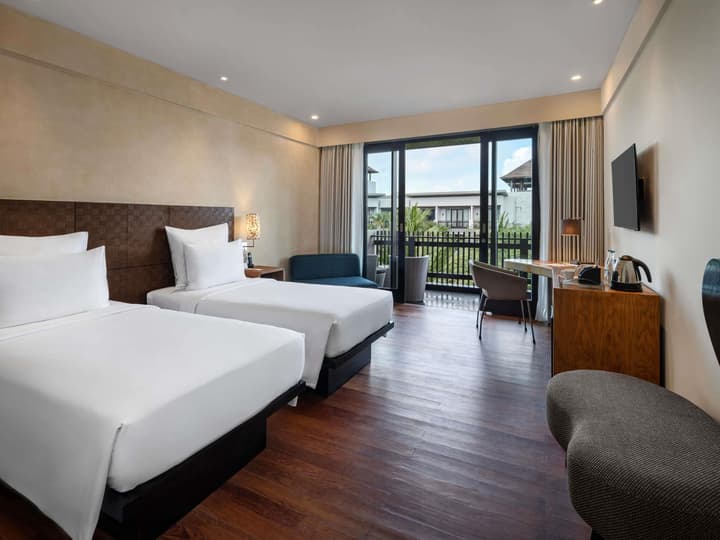 Pullman Bali Legian Beach