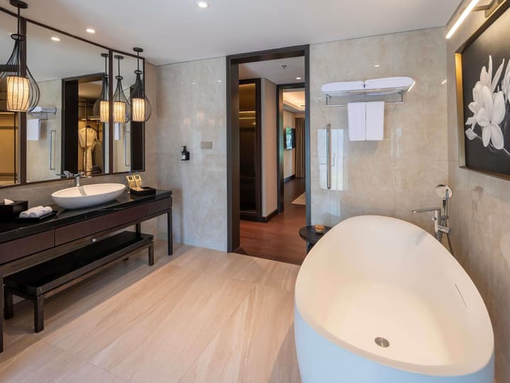 Pullman Bali Legian Beach