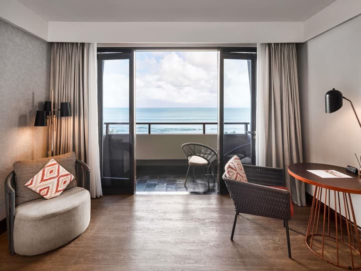 Pullman Bali Legian Beach