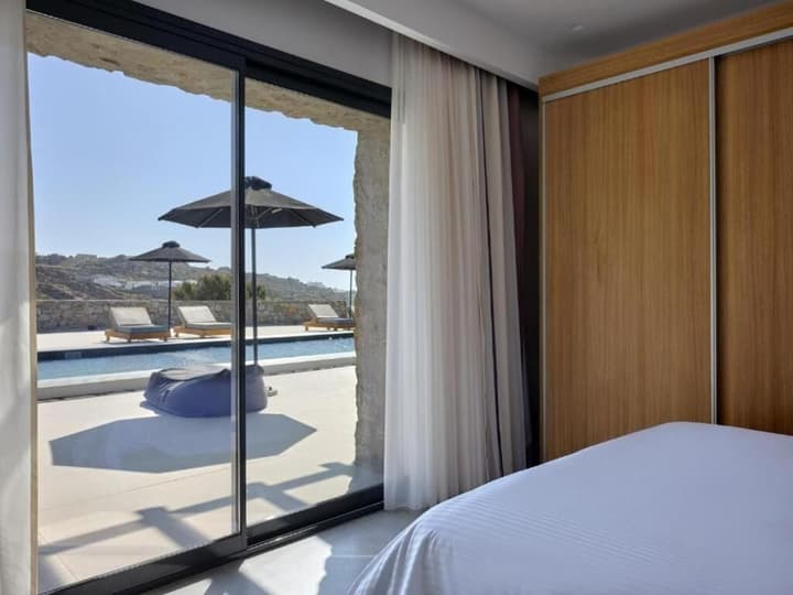 Kosmoplaz Beach Hotel