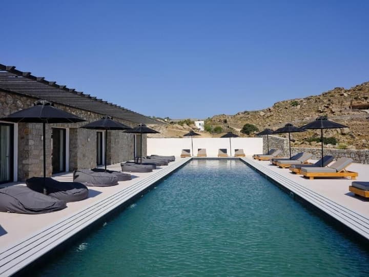 Kosmoplaz Beach Hotel