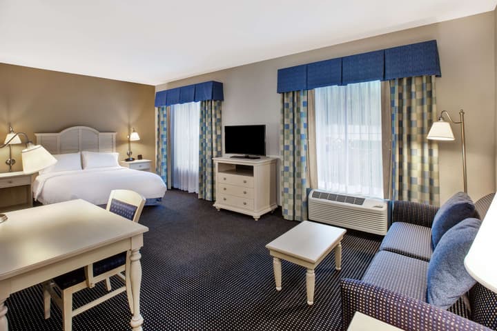 Hampton Inn & Suites Cape Cod-West Yarmouth