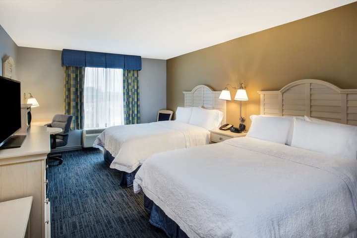 Hampton Inn & Suites Cape Cod-West Yarmouth
