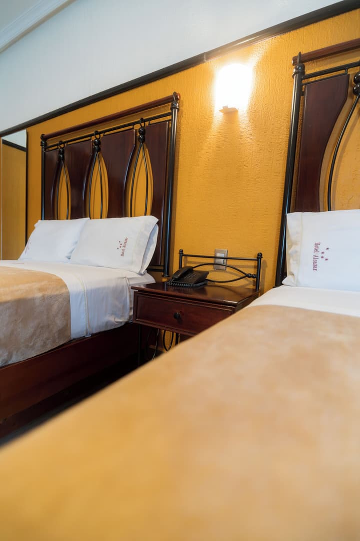 Hotel Alcazar