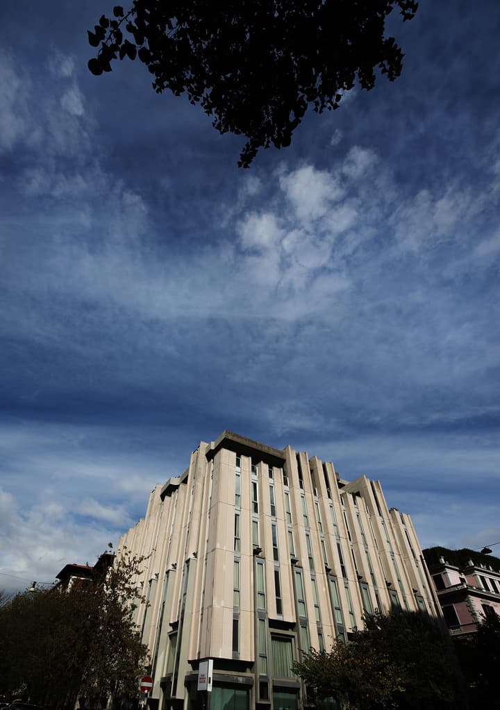 Twentyone Hotel