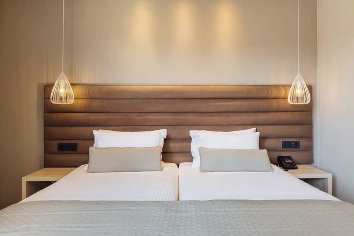 Alexandra Beach Resort & Spa