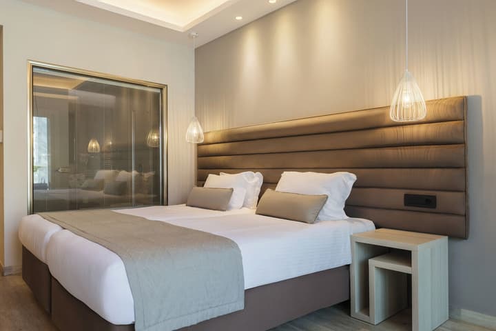 Alexandra Beach Resort & Spa