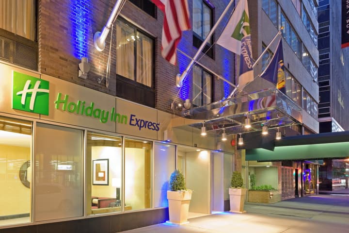 Holiday Inn Express New York City- Wall Street by IHG