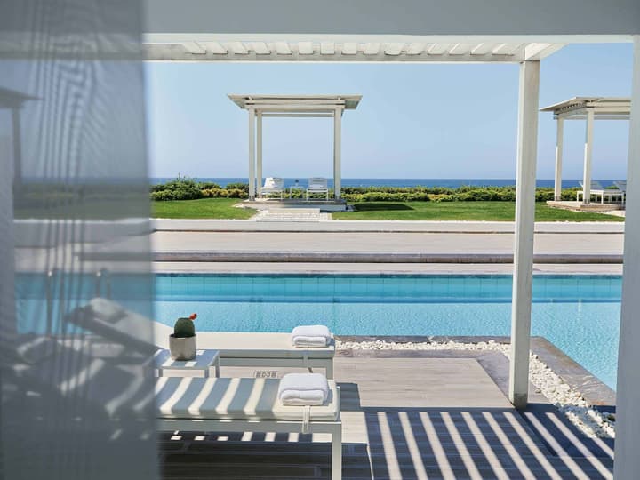 Grecotel LUX ME White