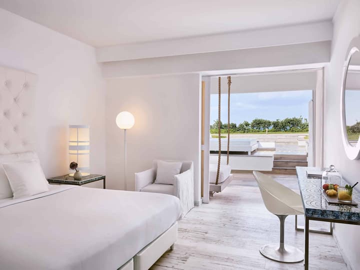 Grecotel LUX ME White