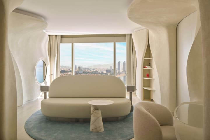 W Barcelona