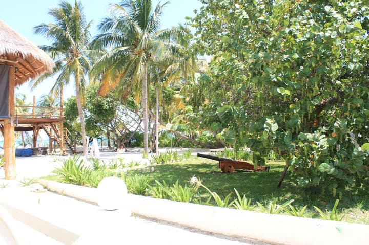 Hotel Cabanas Maria del Mar