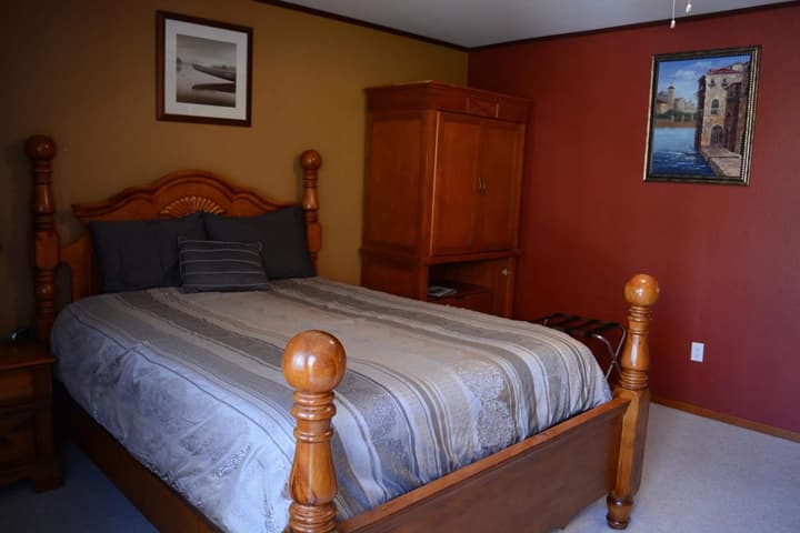 A Hyde Away Inn B&B