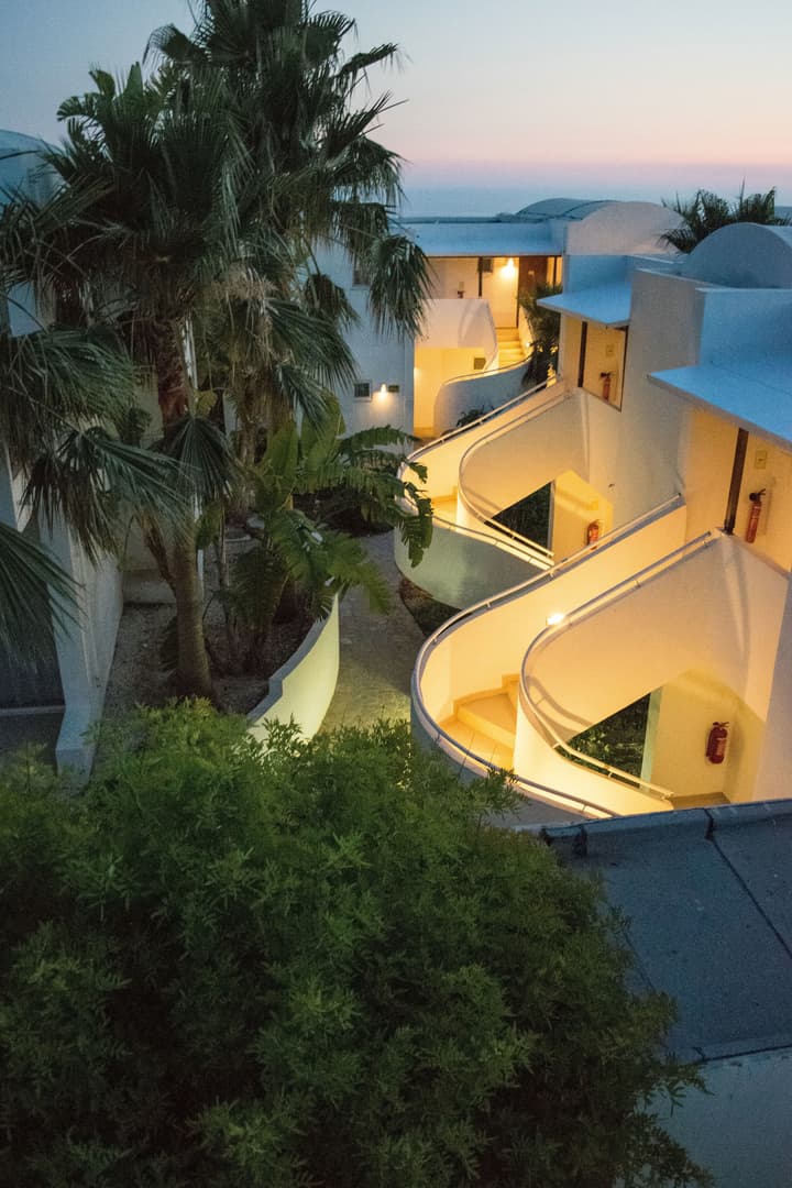 Theo Sunset Bay Hotel