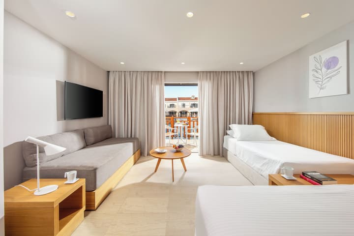 Roda Beach Resort & Spa All-inclusive