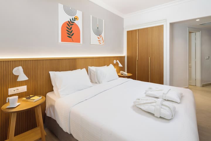 Roda Beach Resort & Spa All-inclusive