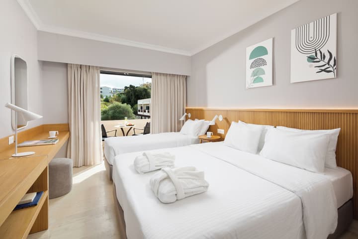 Roda Beach Resort & Spa All-inclusive