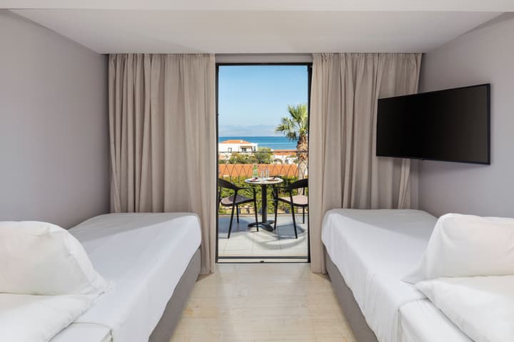 Roda Beach Resort & Spa All-inclusive
