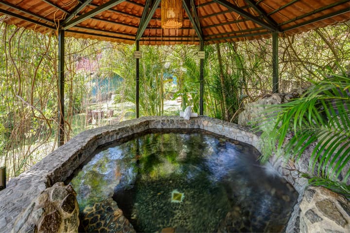 Regis Hotel & Spa