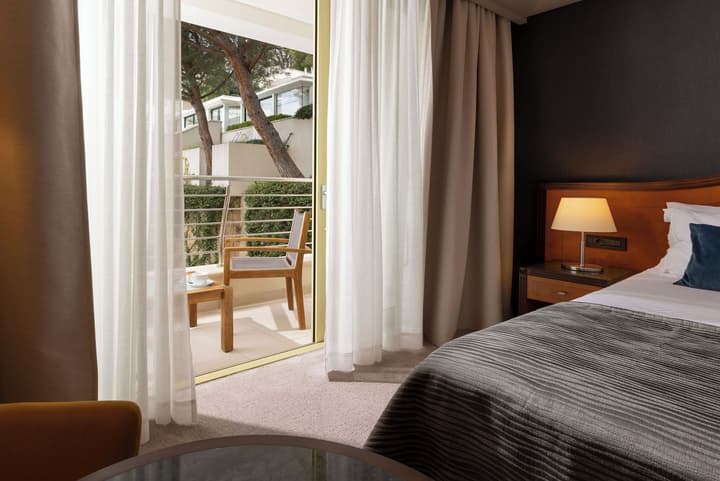 Hotel More