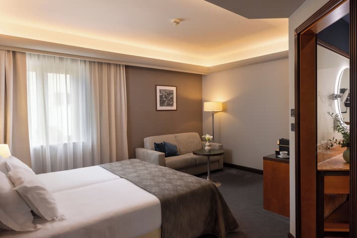 Hotel More