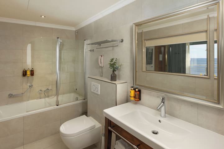 Hotel More