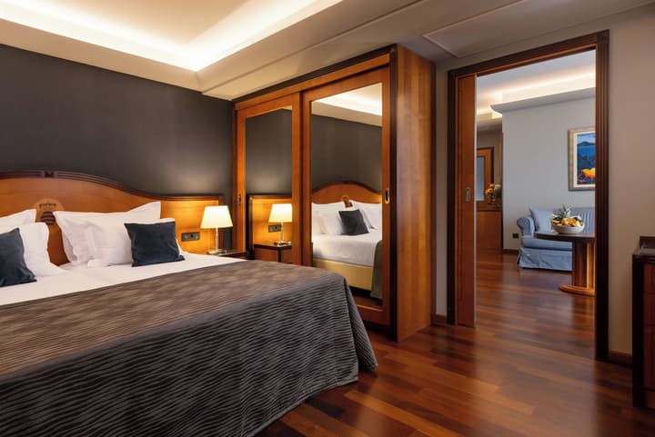 Hotel More