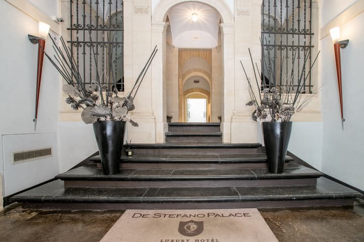 De Stefano Palace