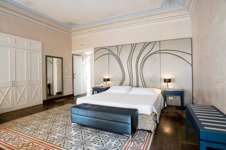 De Stefano Palace