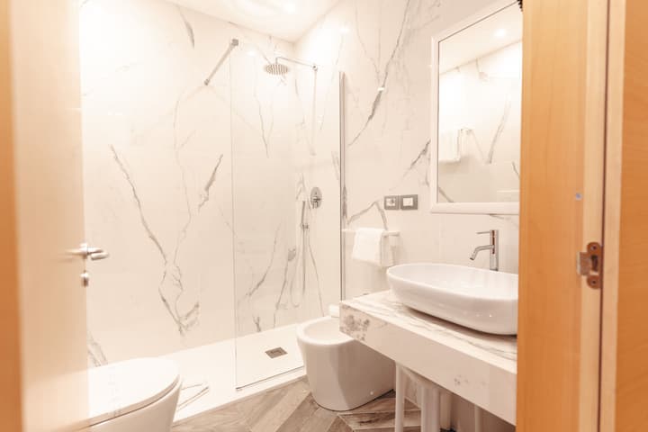 HOTEL EXCELSIOR BARI – BY FARACE HOTELS