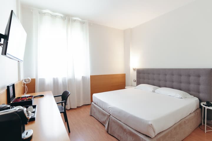 HOTEL EXCELSIOR BARI – BY FARACE HOTELS