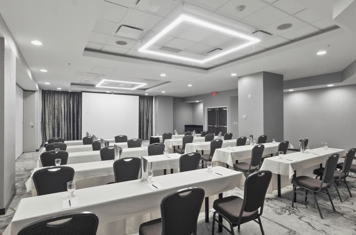 Embassy Suites Buffalo