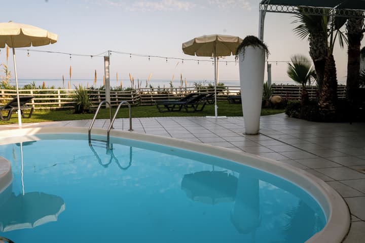 Marina Holiday Hotel & Spa
