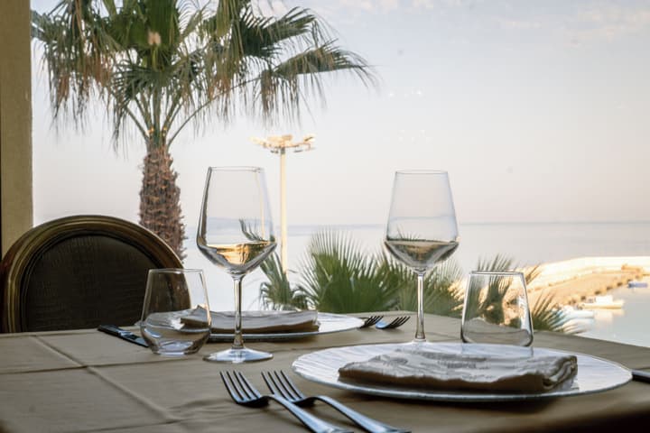 Marina Holiday Hotel & Spa